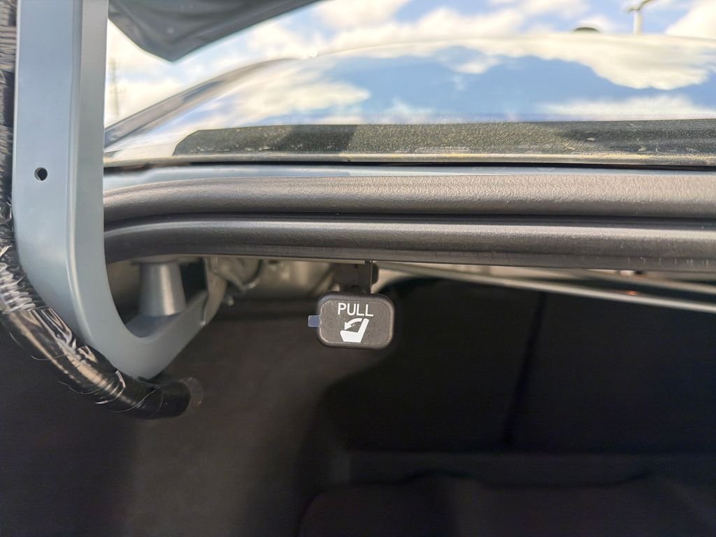 New 2026 Nissan Sentra SR 4D Sedan