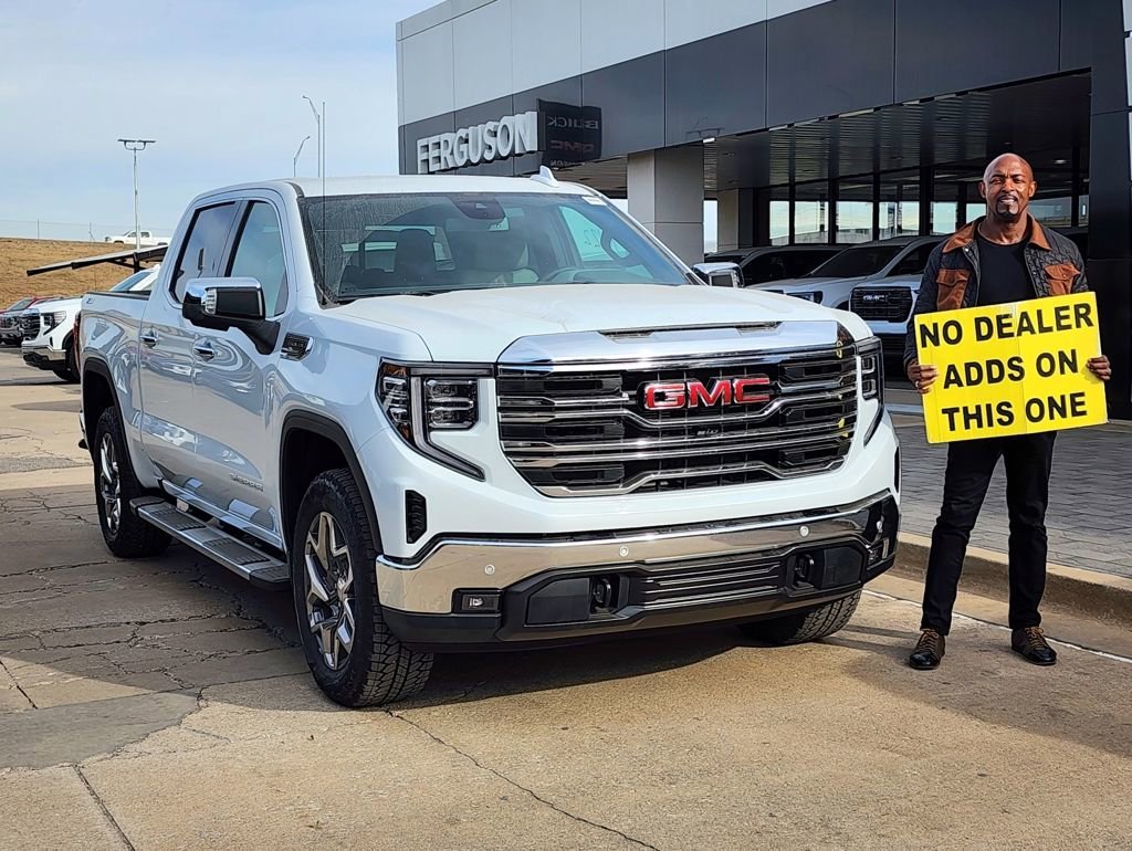 2026 GMC Sierra 1500 SLT - Photo 1