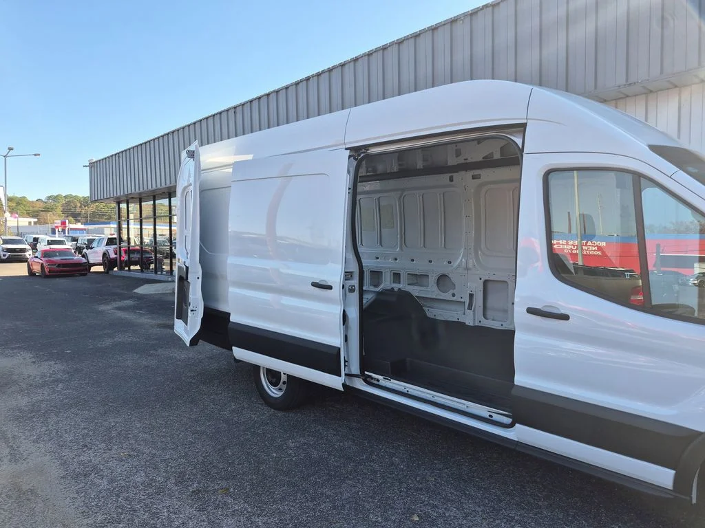 New 2026 Oxford White Ford Cargo Van image 20