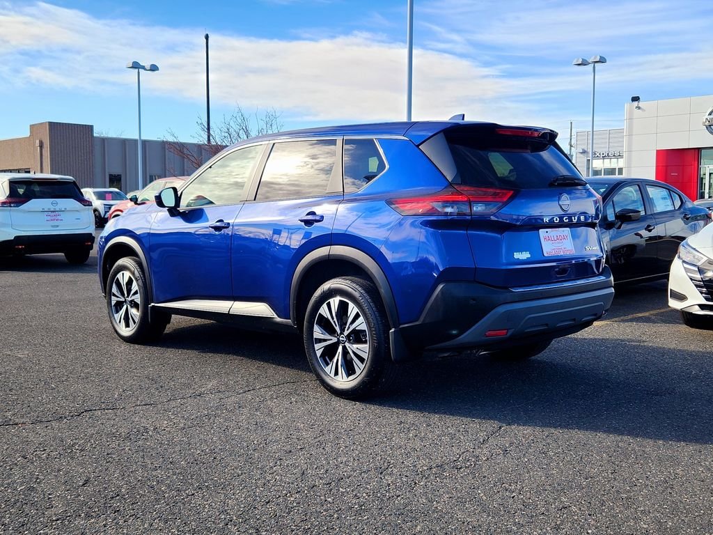 2023 Nissan Rogue SV photo 3