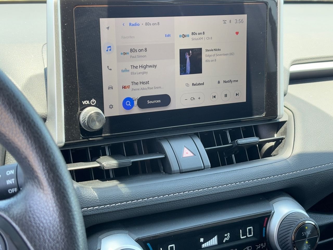 2025 Toyota RAV4 LE - Photo 22