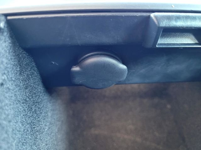 Used 2023  Tesla Long Range image 22