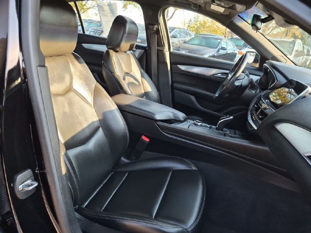 Used 2023 Black Cadillac Luxury image 31