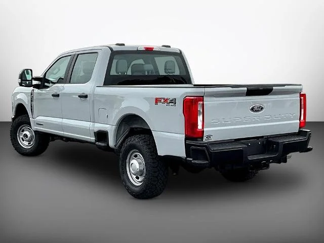 New 2026 Avalanche Ford F-350® XL image 16