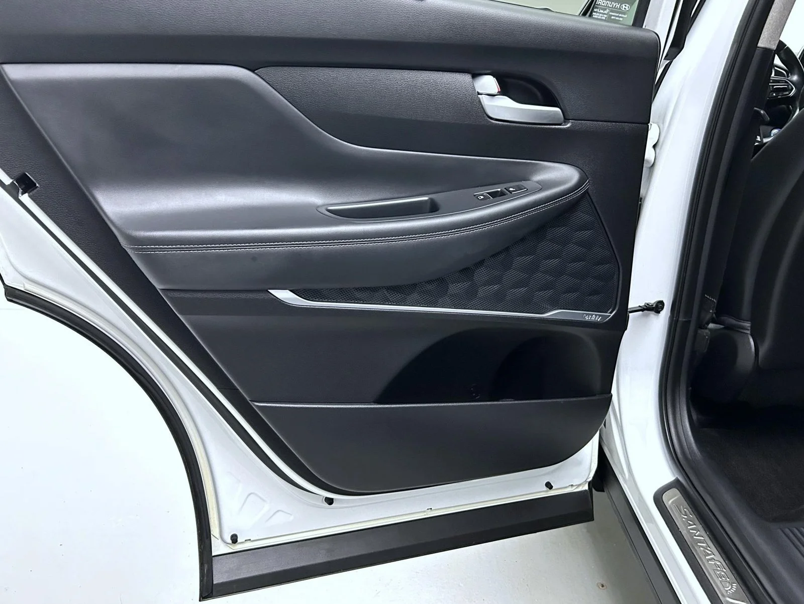 Used 2020 Gray Hyundai Limited image 20