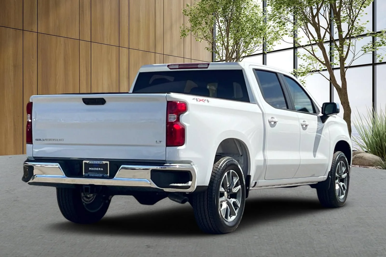 New 2026 Summit White Chevrolet LT (2FL) image 4
