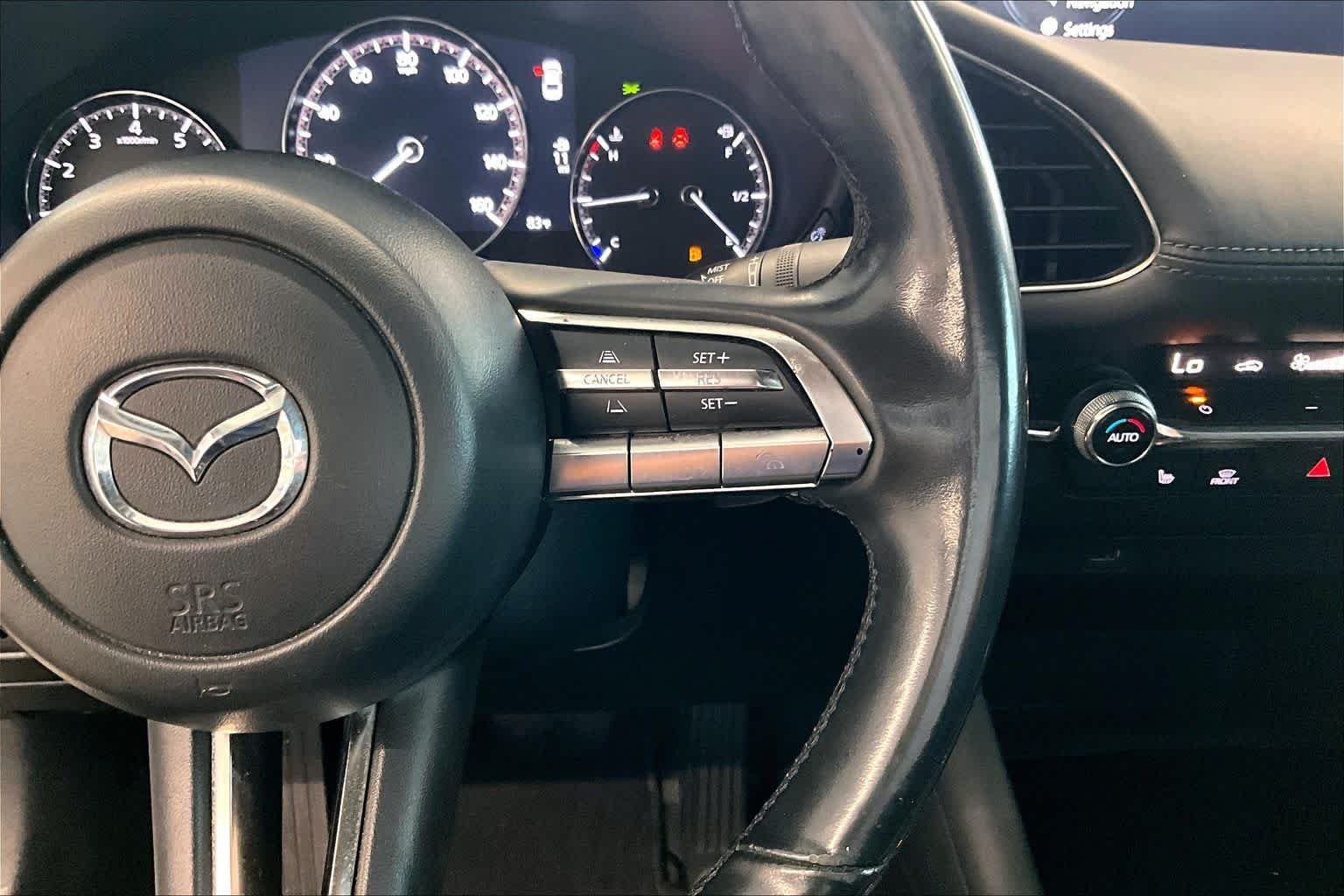 Used 2019 Snowflake White Pearl Mica Mazda w/Premium Pkg image 23