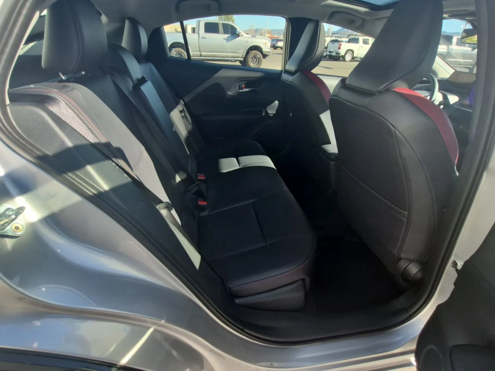 2026 Toyota Prius Plug-in Hybrid XSE - Photo 41
