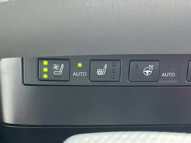 Certified Used 2024 ULTRA WHITE Lexus 350 F Sport image 38