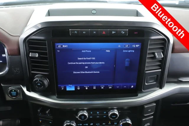 Used 2023 White Ford Lariat image 25