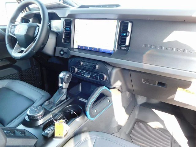 New 2024 Azure Gray Metallic Tri-Coat – Extra Cost Ford Black Diamond® image 57