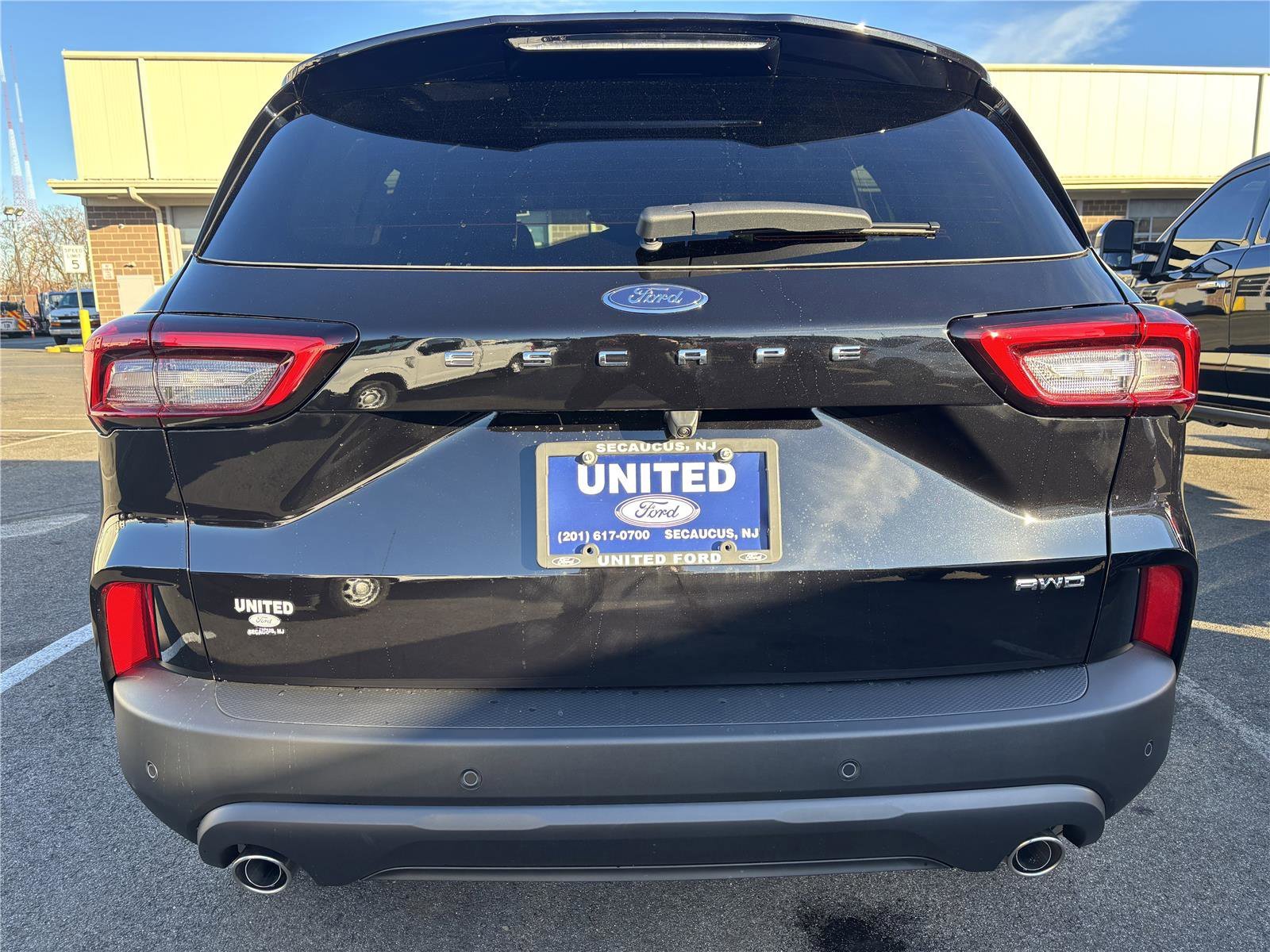 New 2026 Agate Black Metallic Ford ST-Line image 8