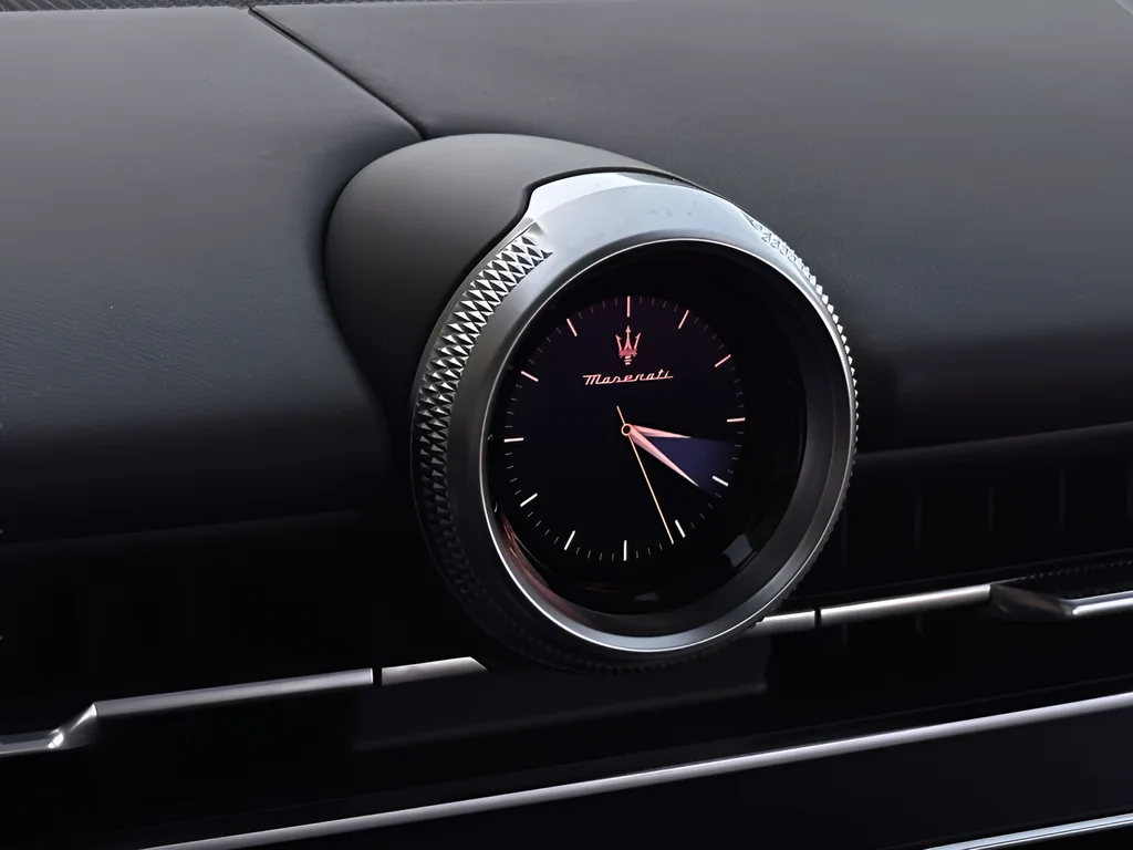 New 2025 White Maserati Modena image 24