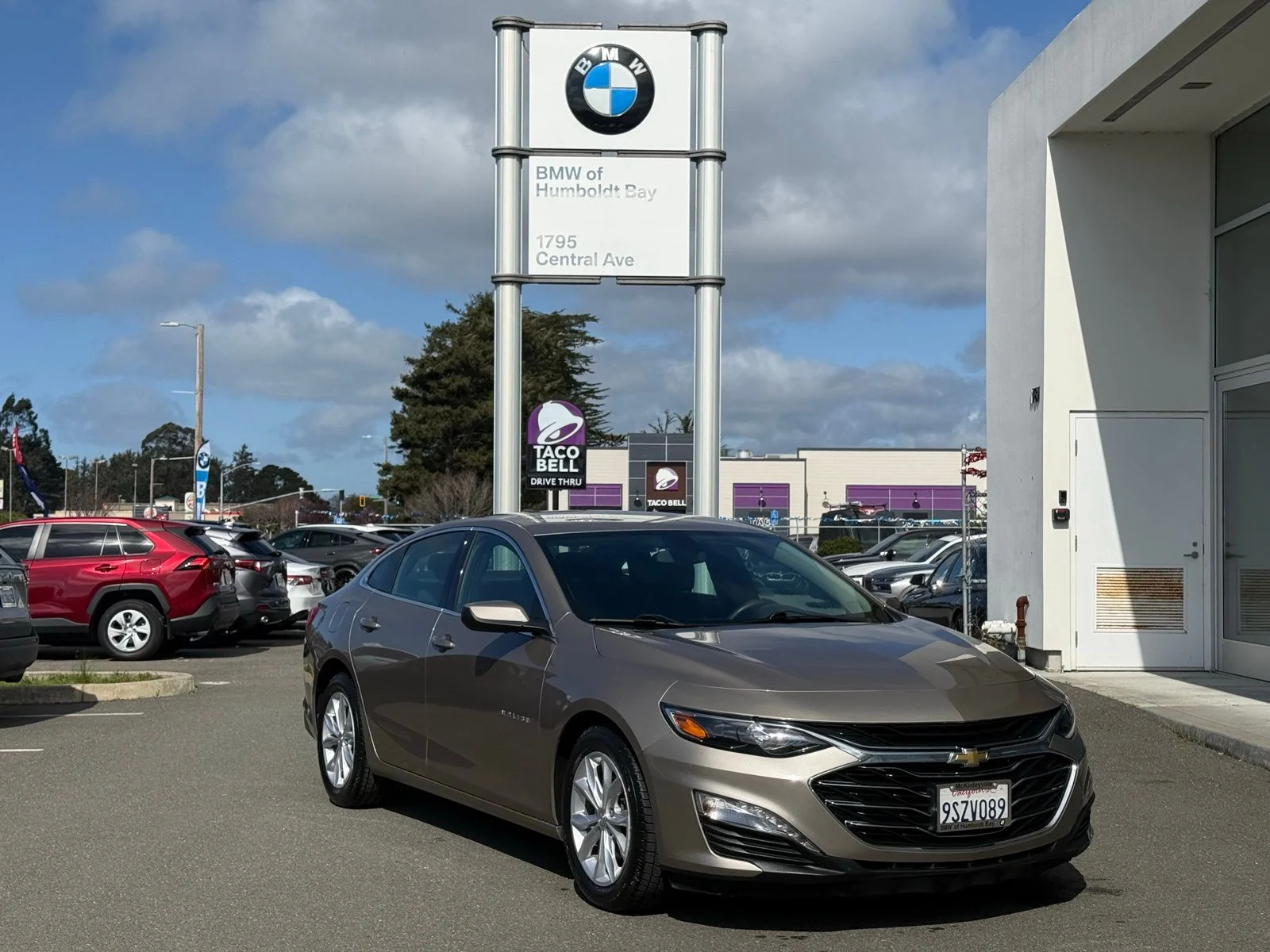 Used 2022 Chevrolet Malibu 1LT with VIN 1G1ZD5ST5NF169203 for sale in McKinleyville, CA