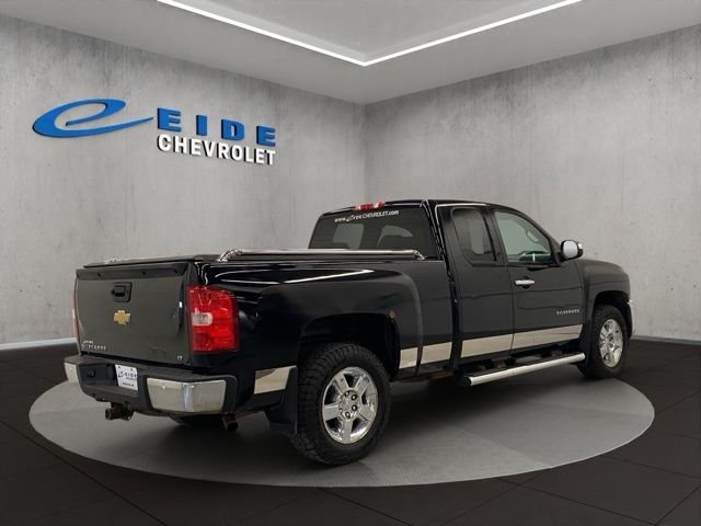 Used 2013 Black Chevrolet LT image 12