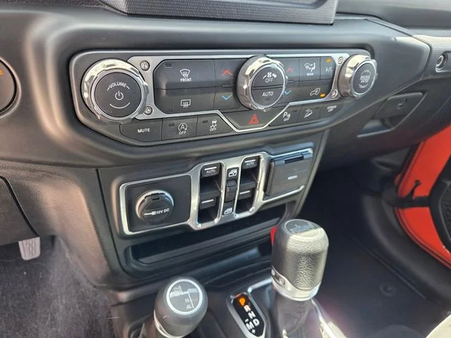 Used 2018 Orange Jeep Unlimited Sport S image 24