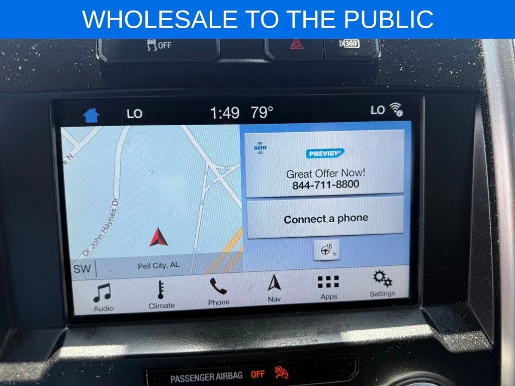Used 2016 White Ford Platinum image 14