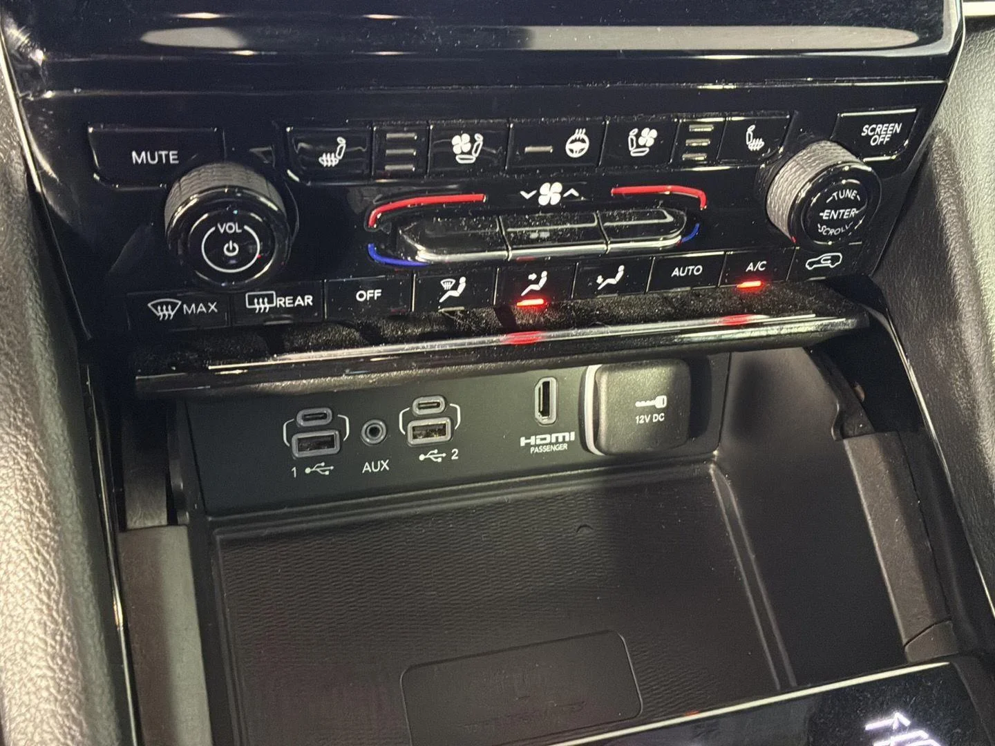 Used 2023 Baltic Gray Metallic Clearcoat Jeep Trailhawk image 37