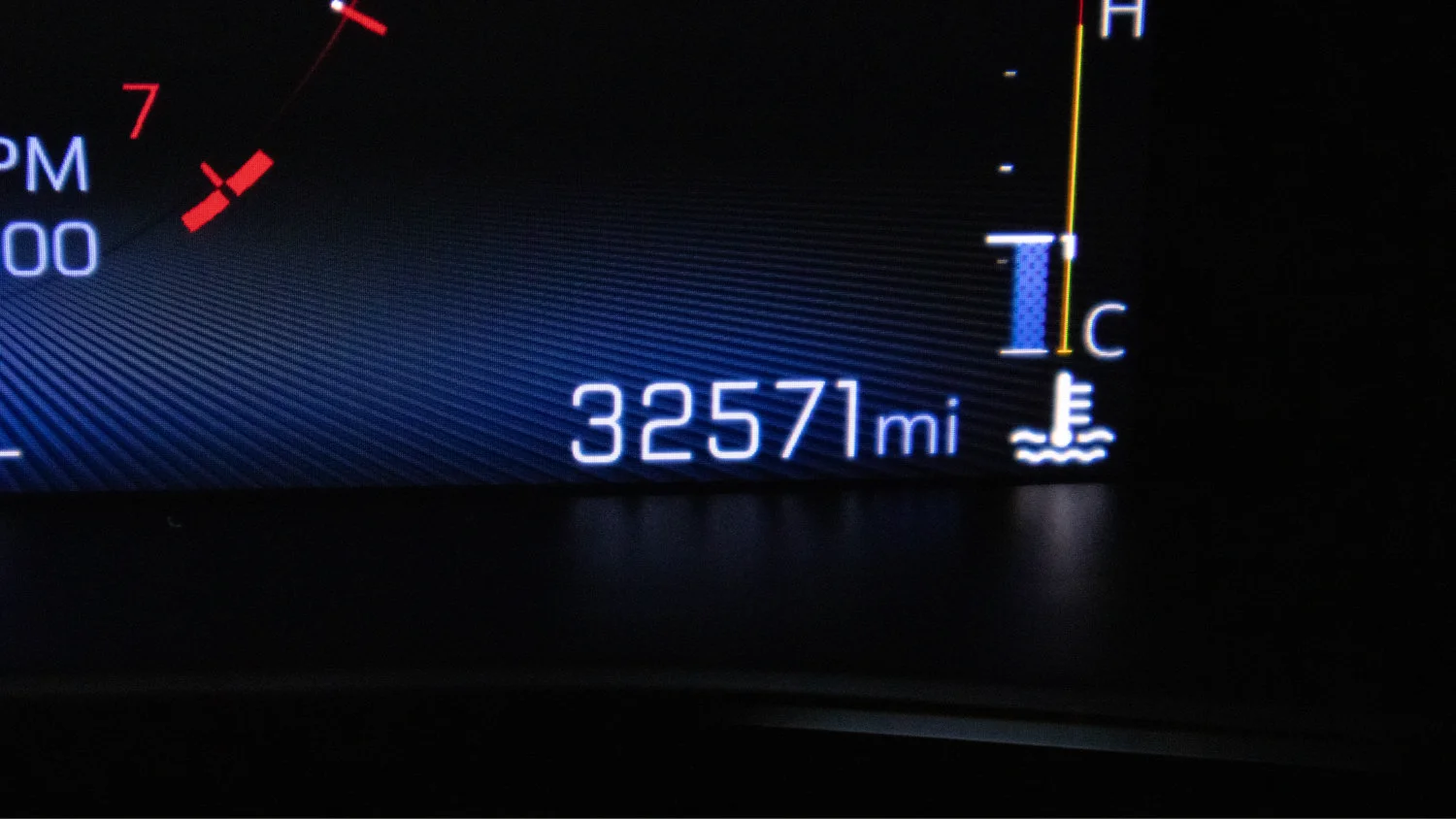 Used 2023 BLACK Chevrolet 2WD LT image 10