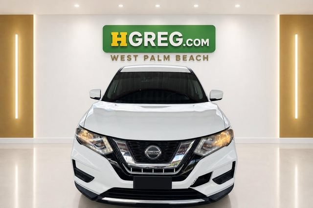 Used 2019 Glacier White Nissan S image 5