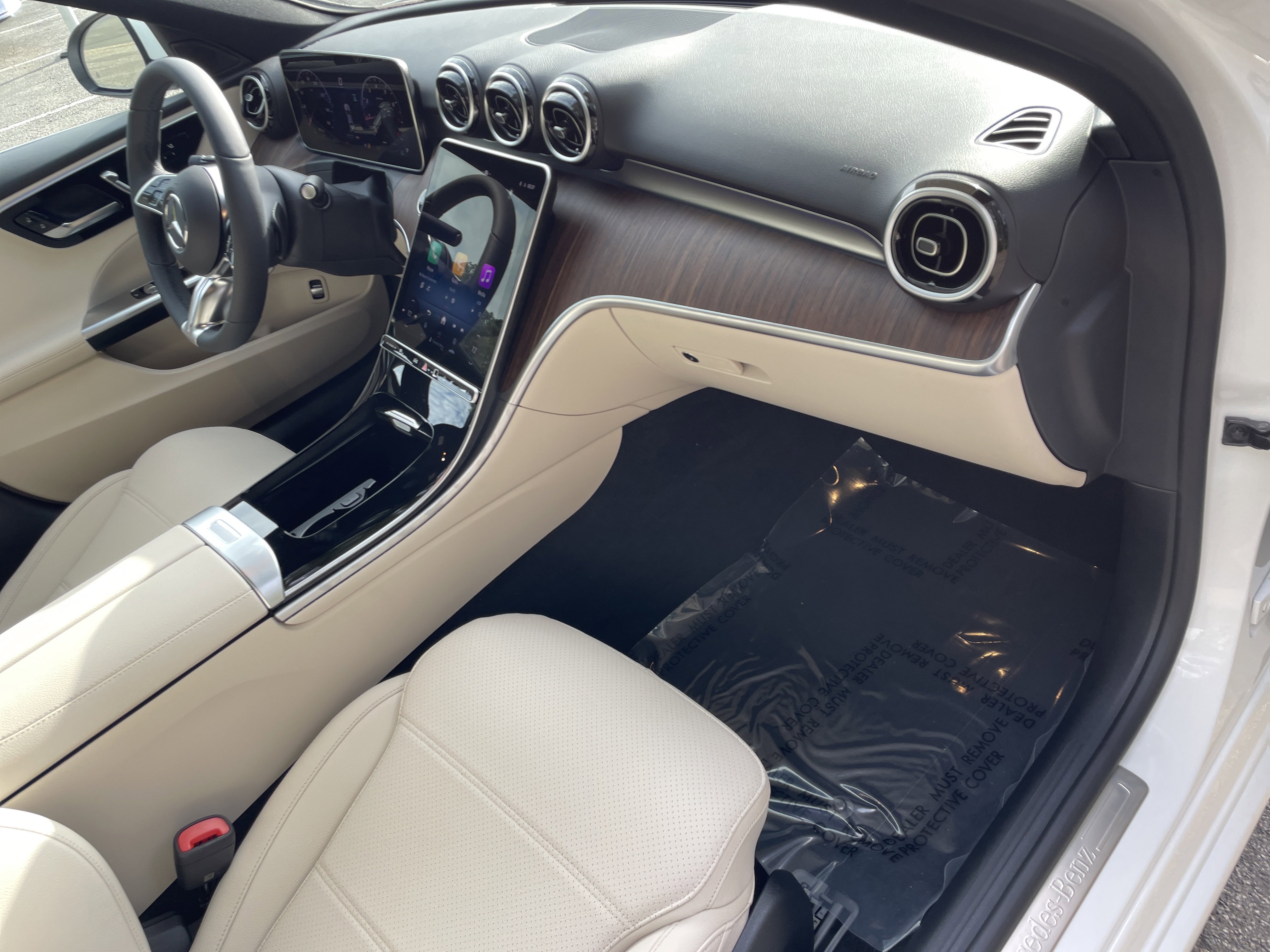 New 2026 Polar White Mercedes-Benz C 300 Sedan image 42