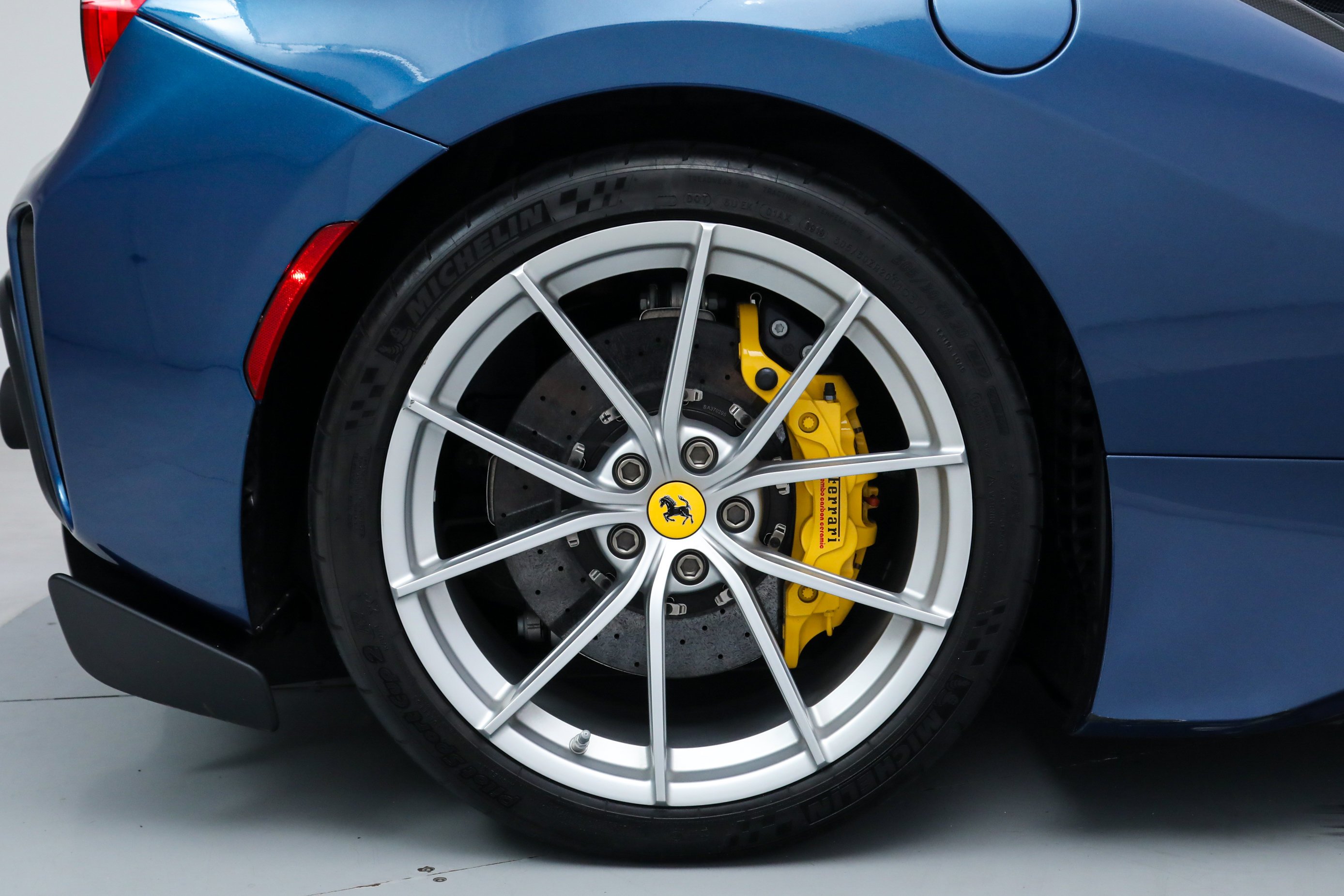 Used 2019 Blue Ferrari  image 43