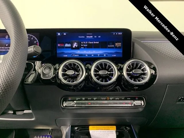 New 2025 Polar White Mercedes-Benz GLA 250 image 54