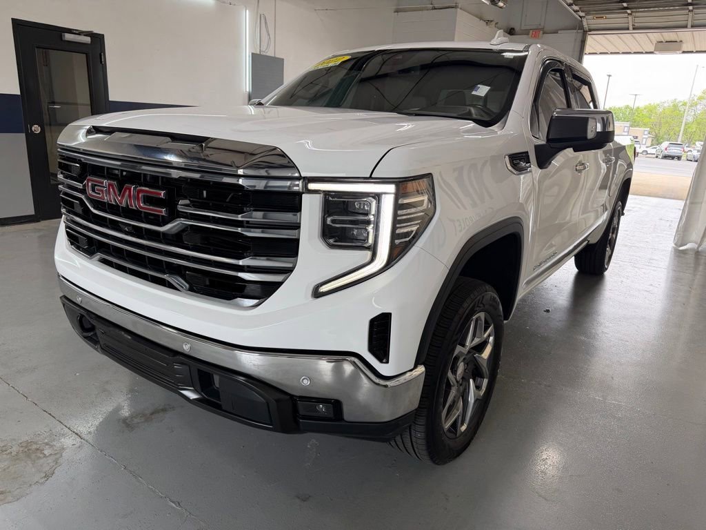 2022 GMC Sierra 1500 SLT - Photo 35