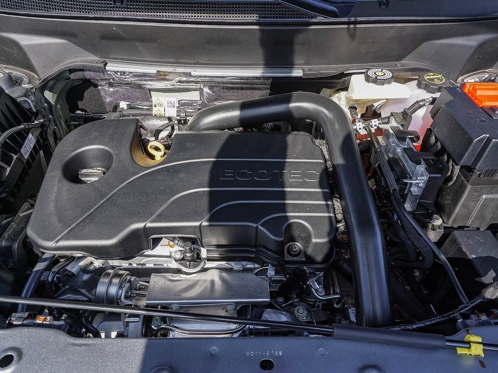 New 2027 Sterling Gray Metallic Chevrolet LT image 25
