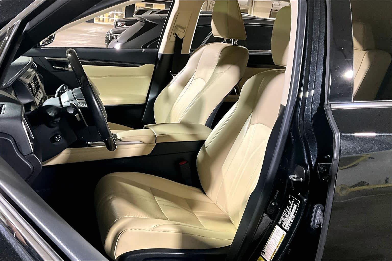 Used 2022 Caviar Lexus Luxury image 16