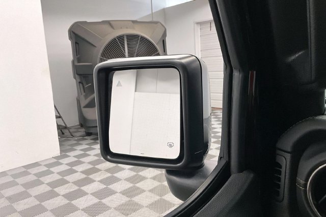 Used 2021 Black Clearcoat Jeep High Altitude image 40