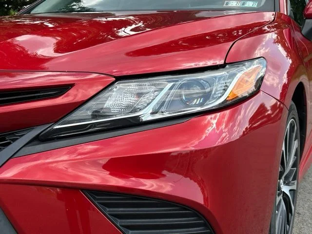 Used 2019 Red Toyota SE image 9
