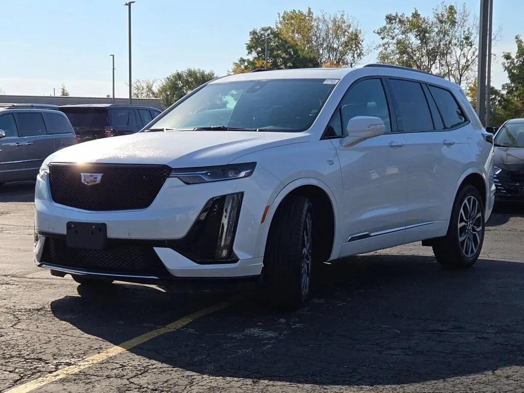 Used 2024 White Cadillac Sport image 3