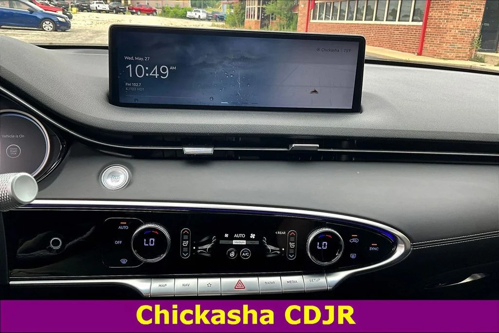 Used 2023 Gray Genesis 2.5T image 14