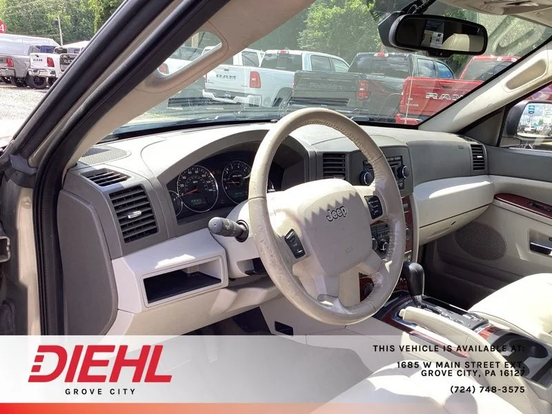 Used 2006 Beige Jeep Limited image 19