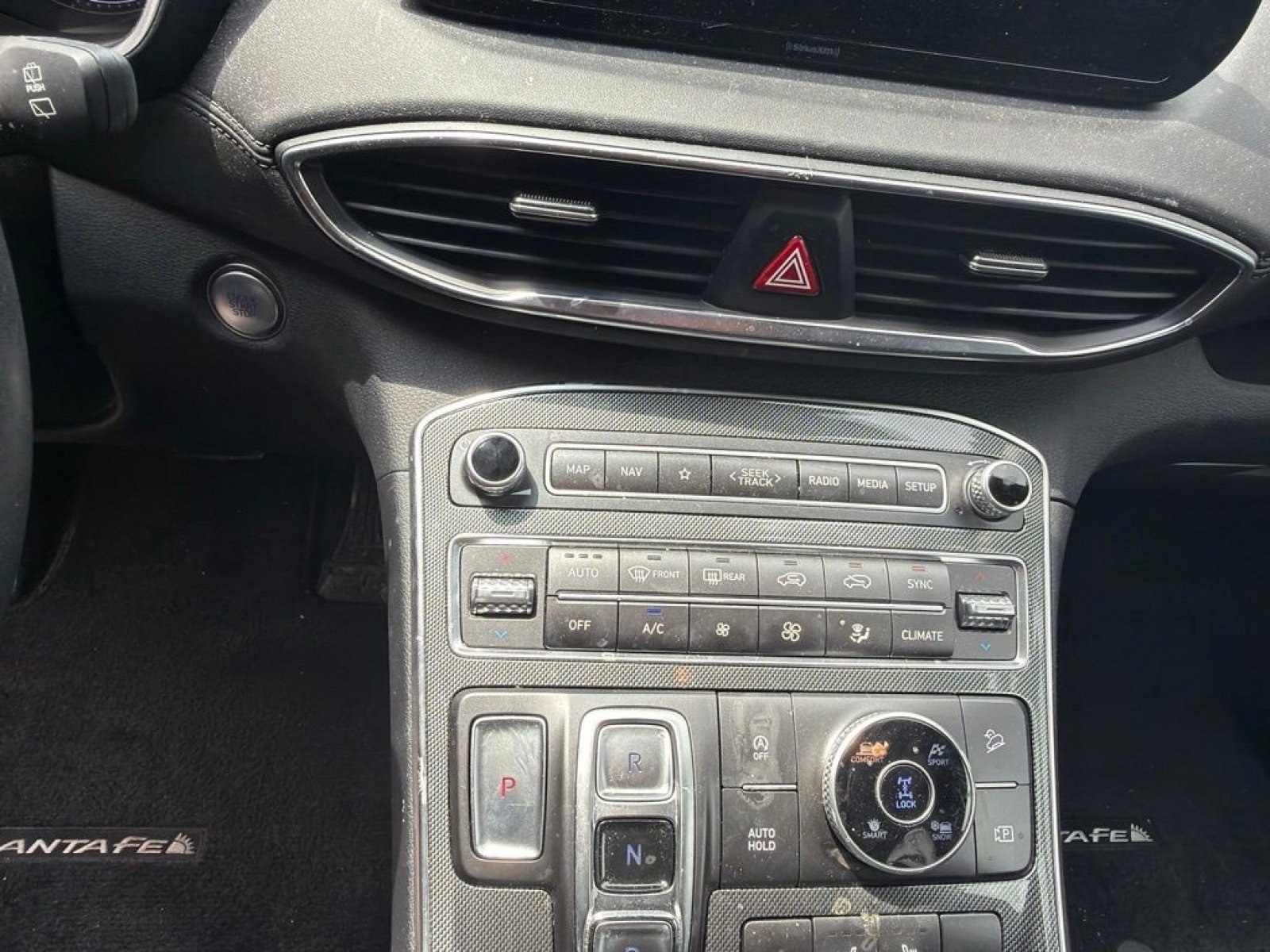 Used 2023 White Pearl Hyundai SEL image 9