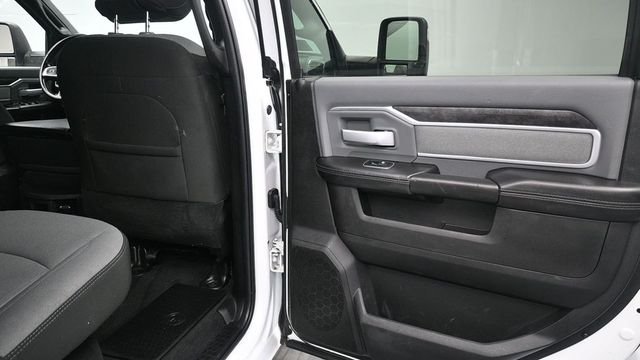 Used 2023 White Ram Big Horn image 13
