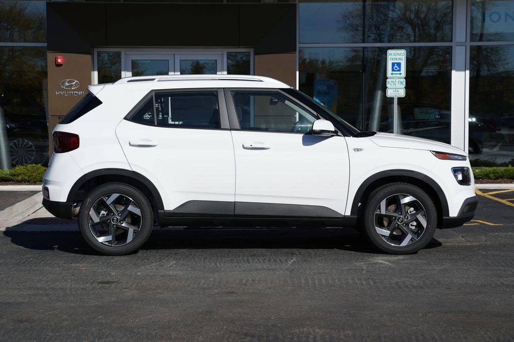 New 2026 Lunar White Hyundai SEL image 3