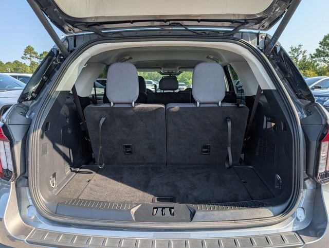 Used 2025 Gray Ford Active image 28