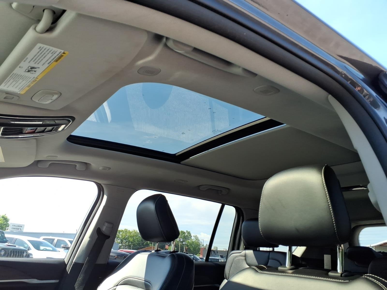 Used 2023 Gray Jeep Limited image 14