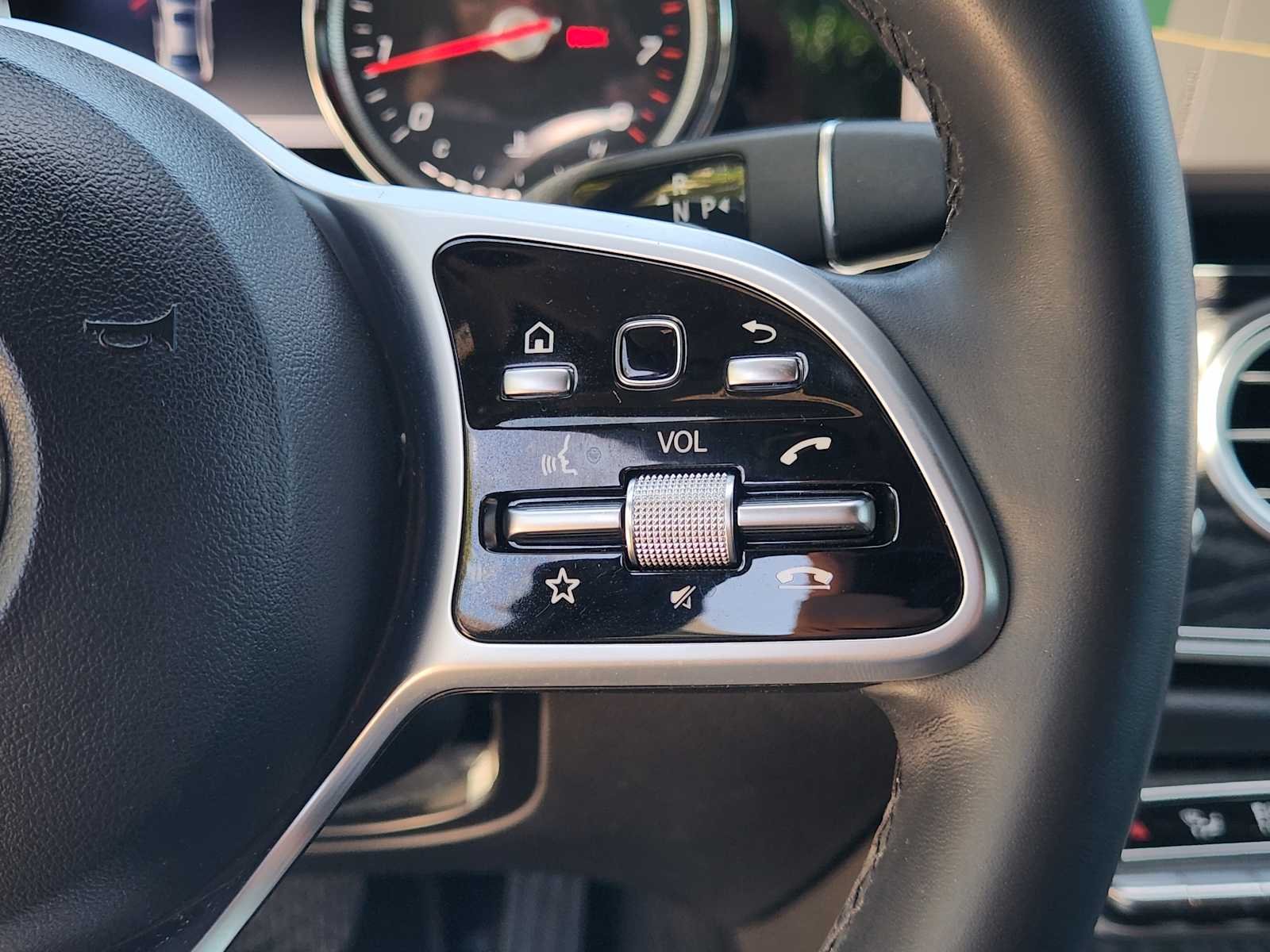 Used 2019 Polar White Mercedes-Benz E 300 image 27
