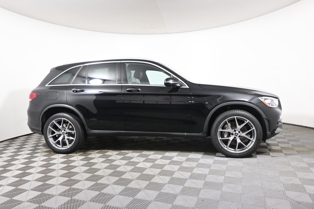 Certified Used 2022 Black Mercedes-Benz GLC 300 image 8