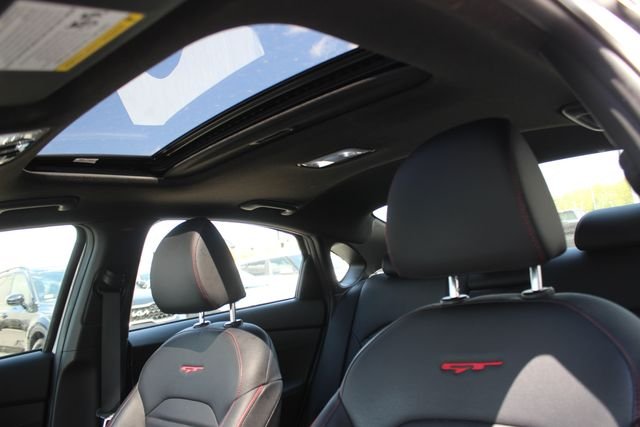 Used 2023 White Kia GT image 23