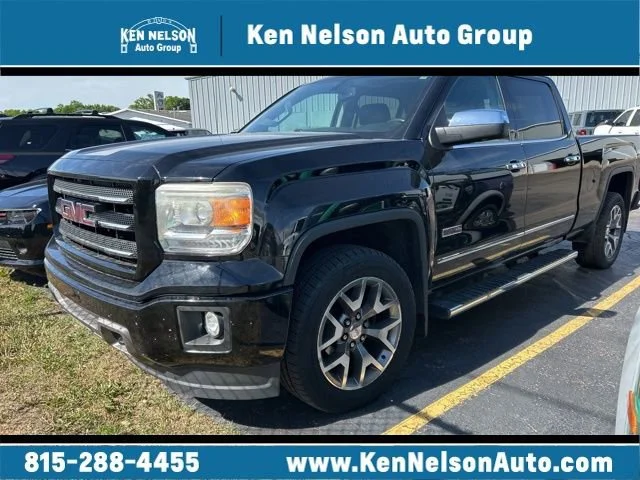 Used 2015 Black GMC SLE image 1