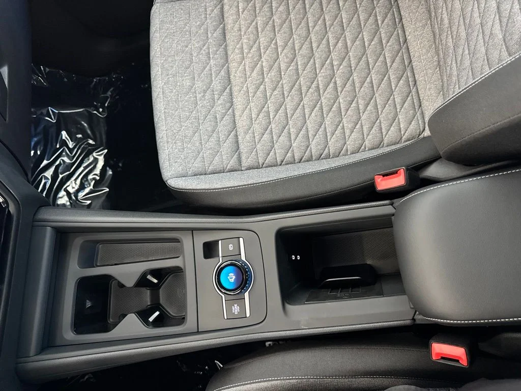 New 2026 White/off-white Volkswagen 2.0T S image 16