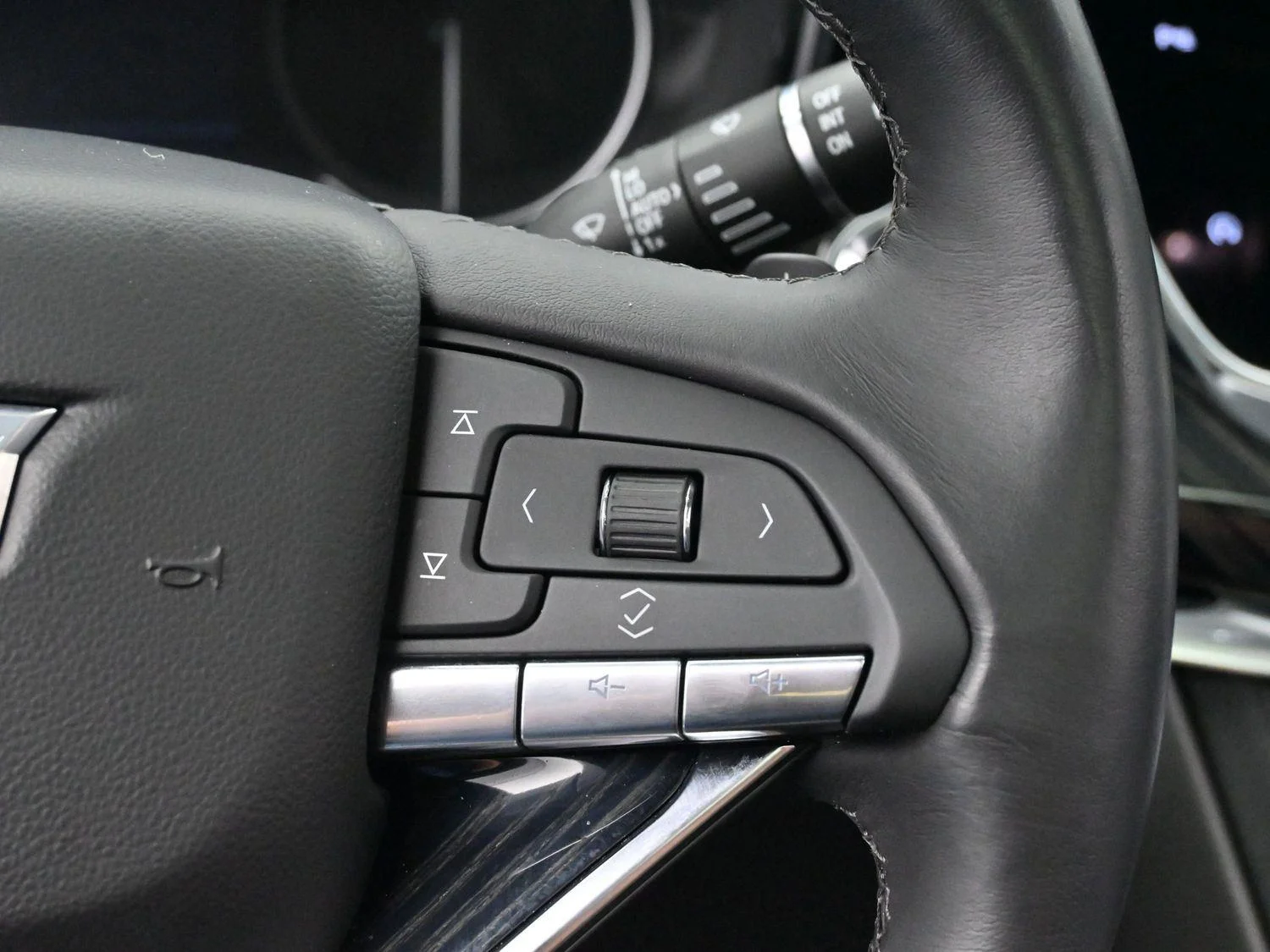 Used 2024 Stellar Black Metallic Cadillac Premium Luxury image 20