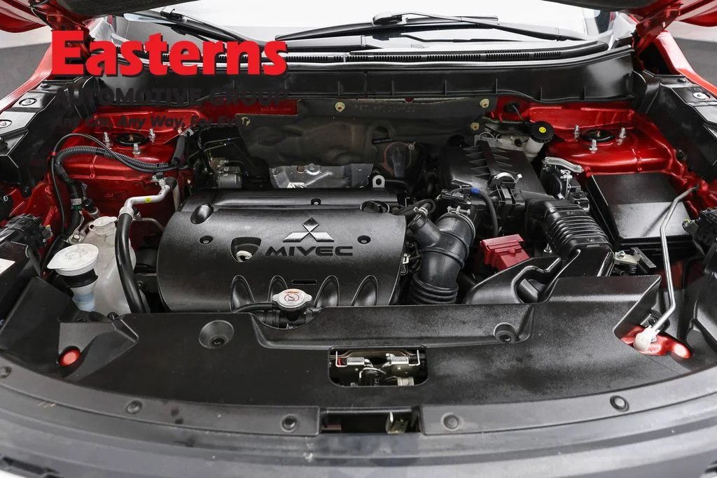 Used 2025 Black Mitsubishi 2.0 ES image 7