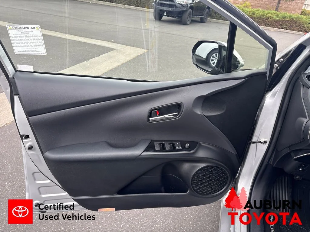 Certified Used 2020 Classic Silver Metallic Toyota LE image 17