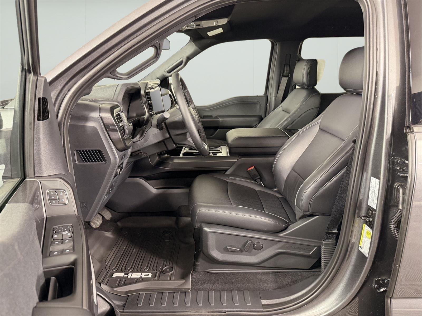 New 2026 Carbonized Gray Metallic Ford Lariat® image 53