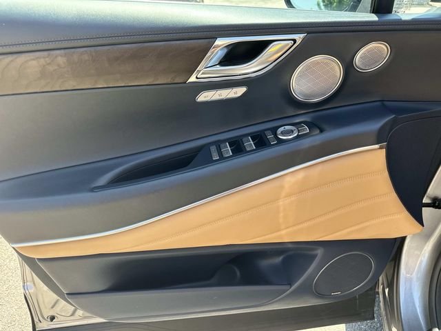 Used 2024 Silver Genesis 3.5T Prestige image 22